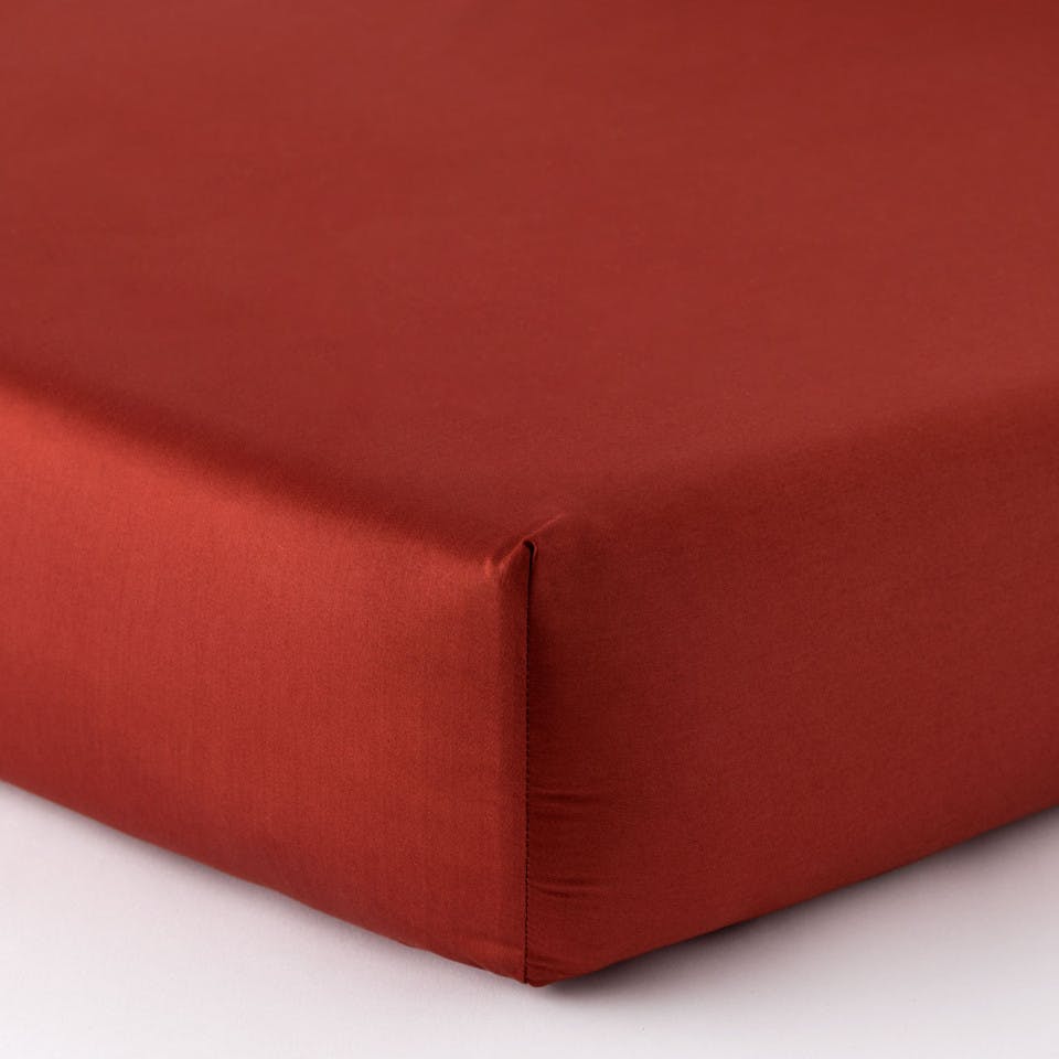 Completo Letto In Raso Suite Summer Bordeaux